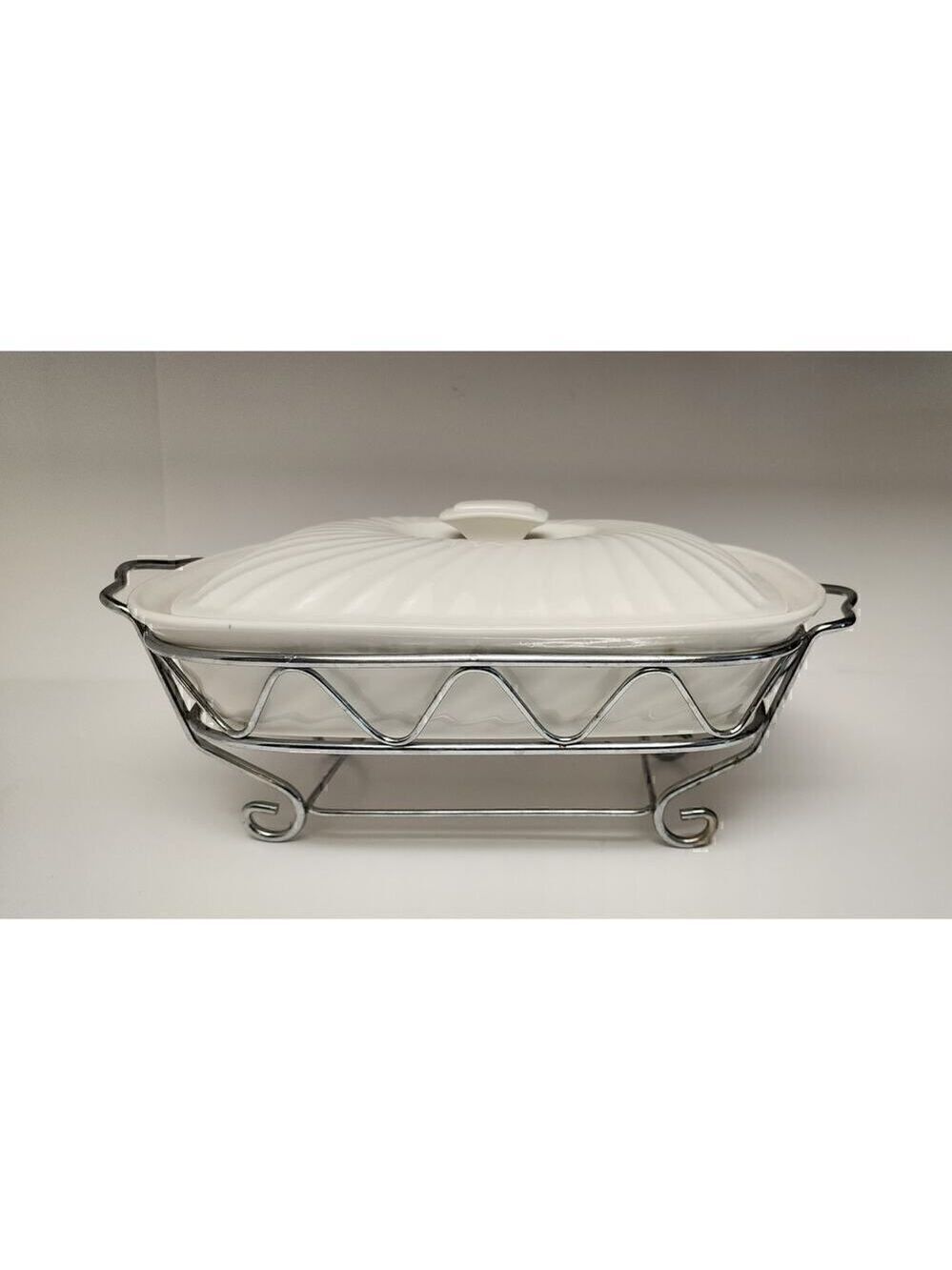 Godinger Rare Vintage 2 Quart Rectangular Covered Porcelain Baker W/Serving Rack